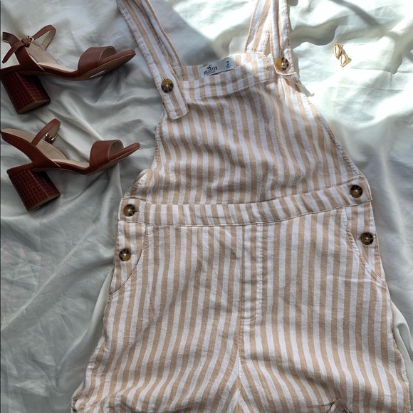 Hollister Pants - Hollister Romper